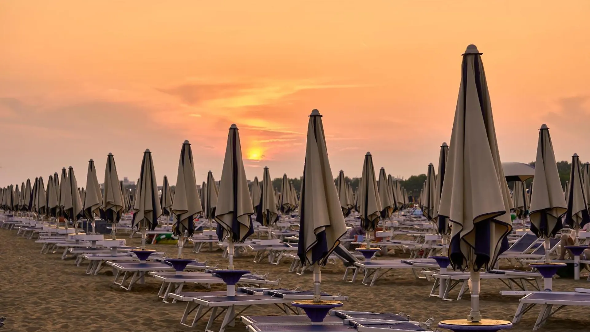 Superb Apartment With Sea View - Including Beach Place By Beahost Rentals Bibione